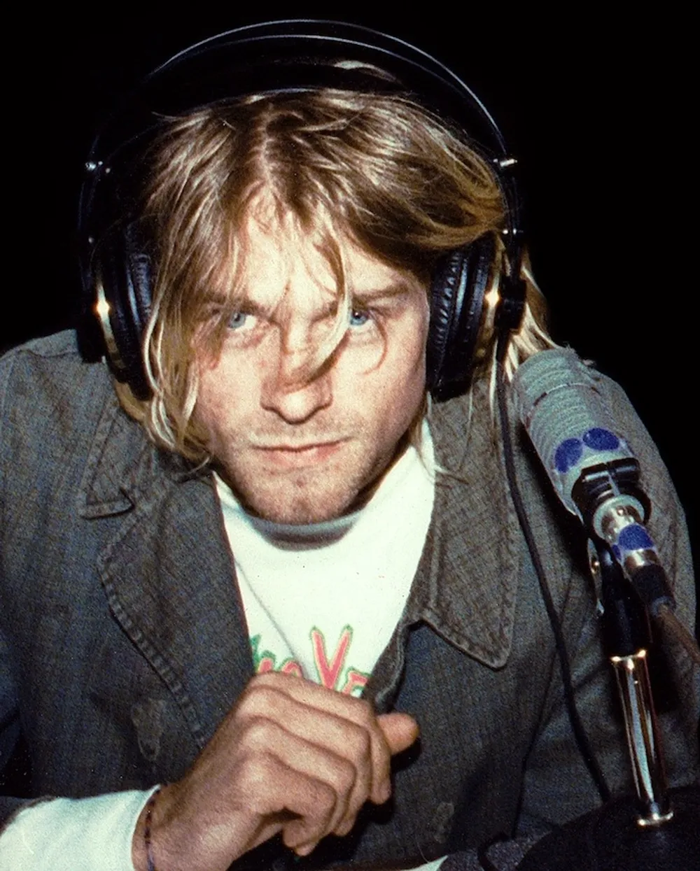 Kurt_Cobain_1991_cropped__aa7e869bee