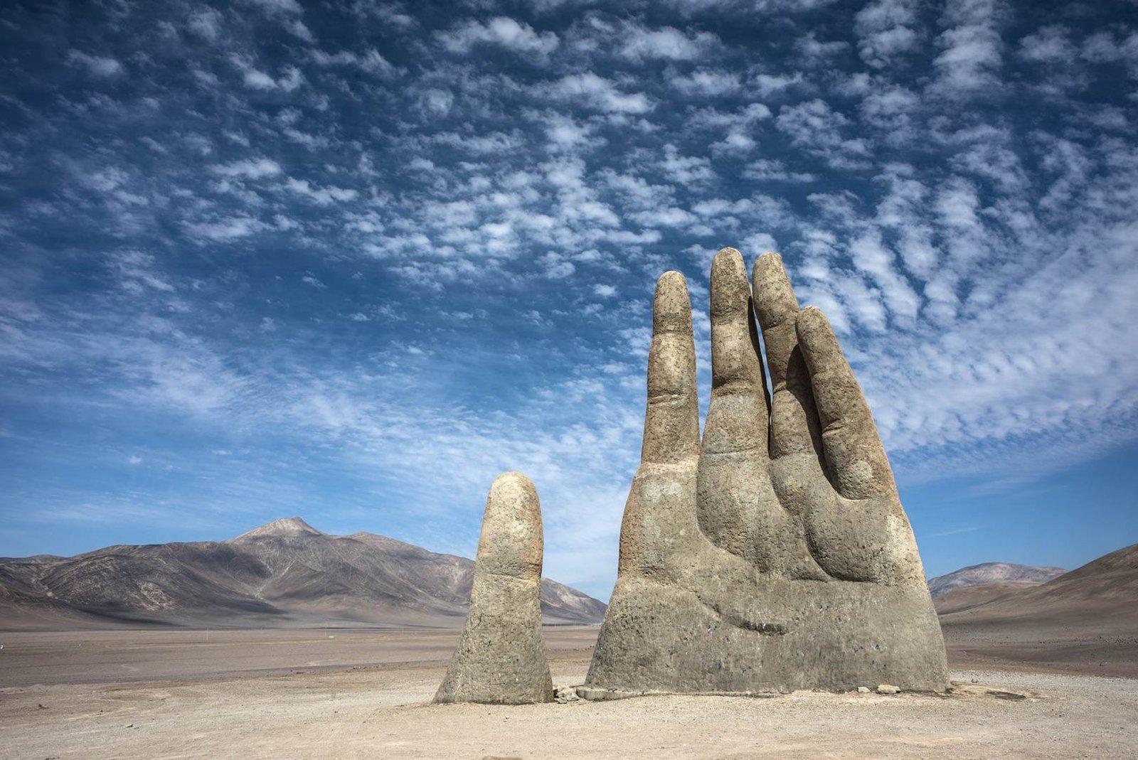 Hand Sculpture Desert Chile Shutterstock 270311063 F33d6ebd56